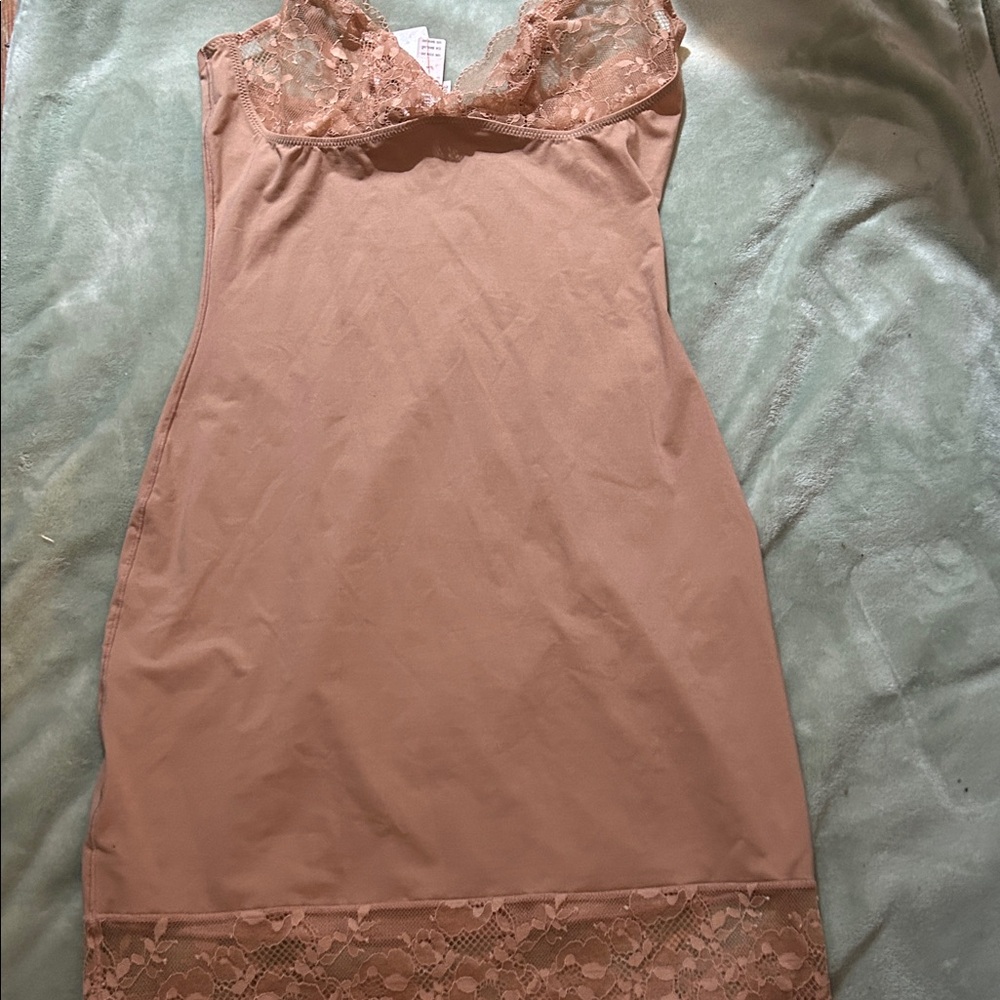 Delicate Lace-Trim Slip Chemise in Dusty Pink